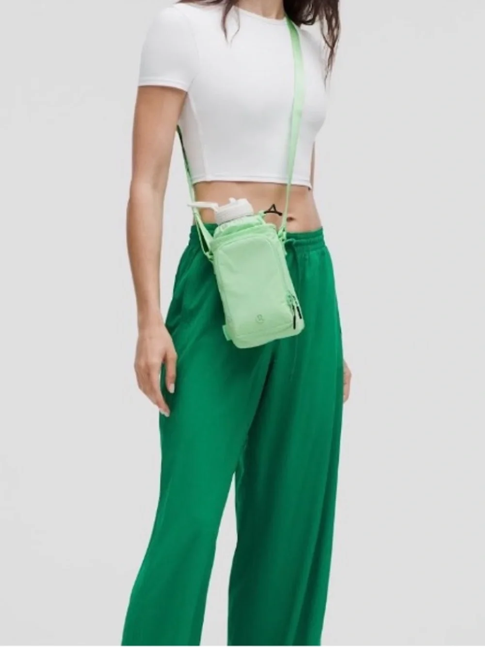 Lululemon Lime / Rainforest Green Crossbody Water Bottle with Front Pocket